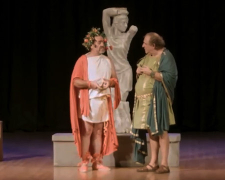 OLIMPIÓN (PACO PANDO) CON SU AMO LISIDAMO (JOSÉ MANUEL VIDAL)